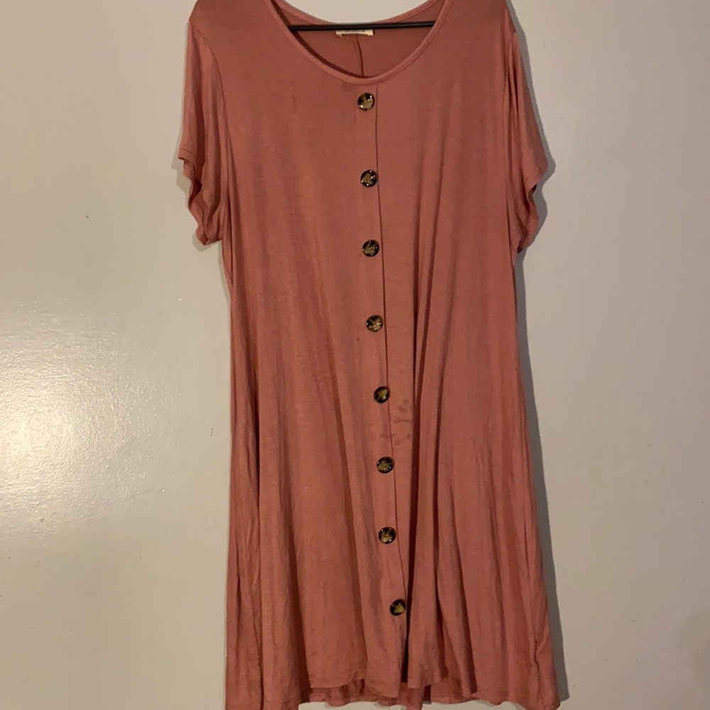 Pink cotton dress with buttons